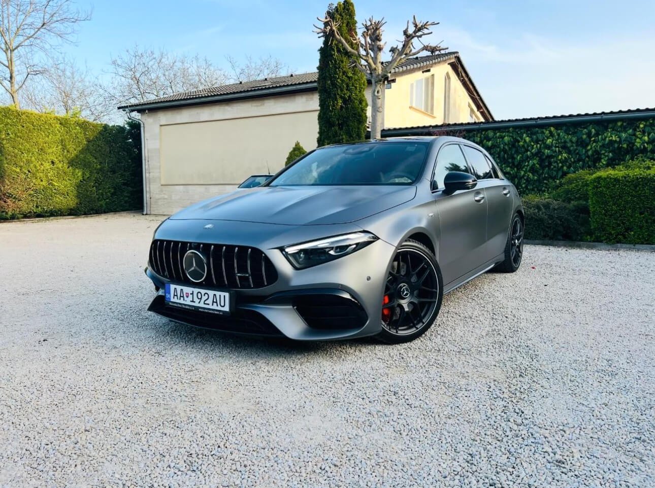 Mercedes Benz  AMG A45S (AA192AU)